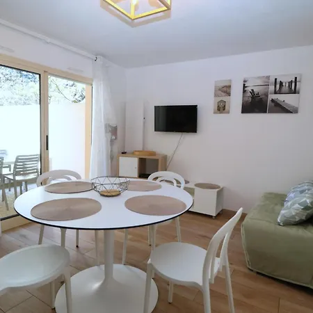 Le Belouga By Tranquil At Apartamento